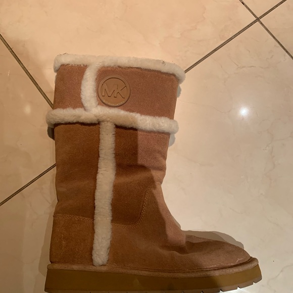 Authentic Michael Kors high boots - Picture 4 of 4